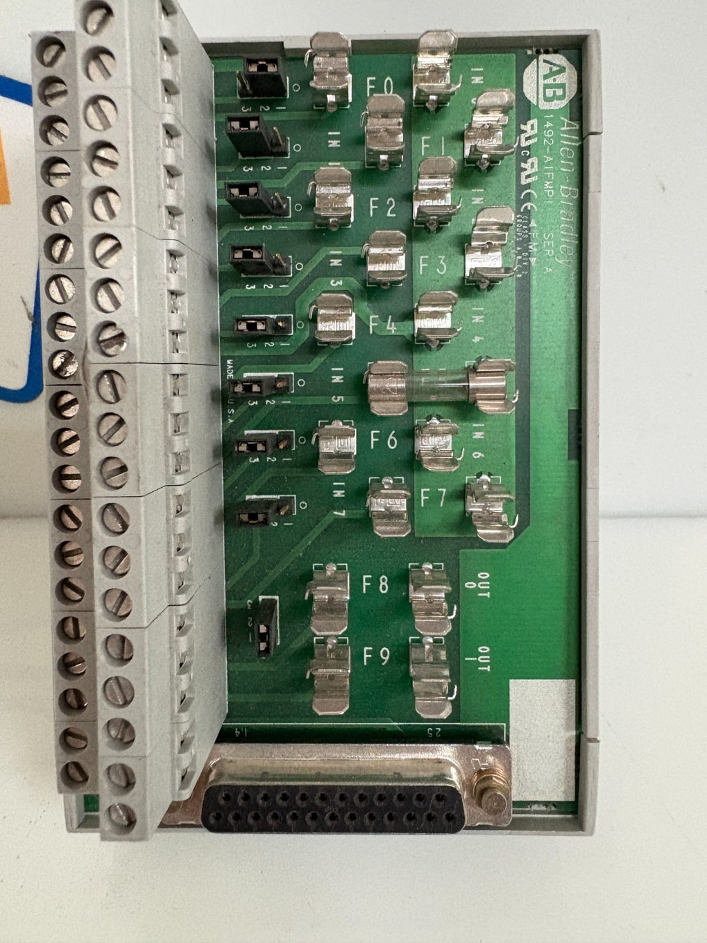 ALLEN BRADLEY FUSE HOLDER TERMINAL 1492-AIFMP1 SER A