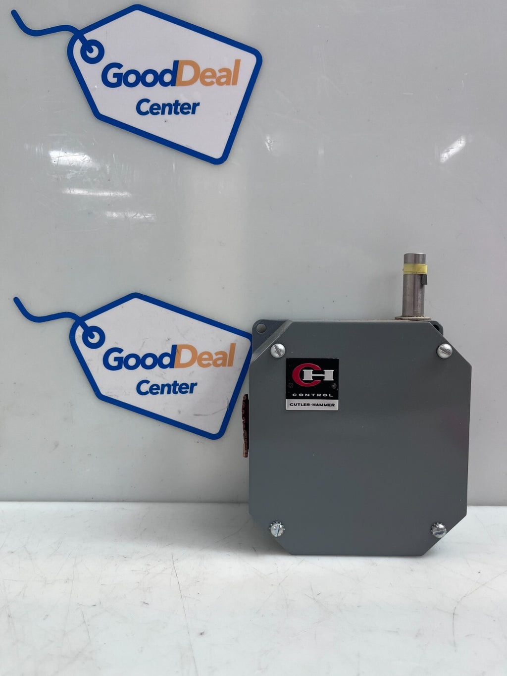 CUTTLER HAMMER 1031H179A1  Rotating Shaft Limit Switch