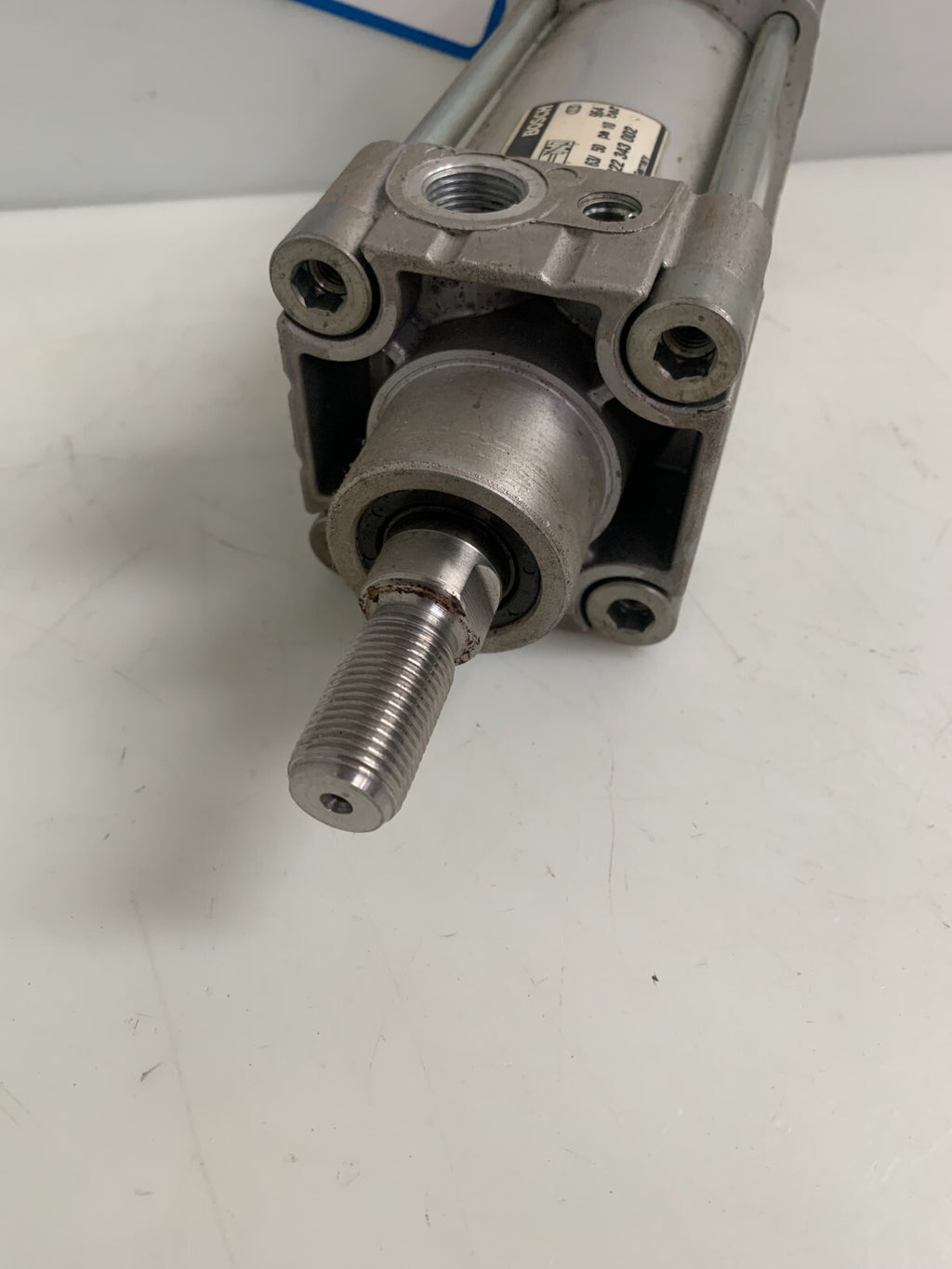 BOSCH PNEUMATIC ACTUATOR CYLINDER 0 822 343 0022