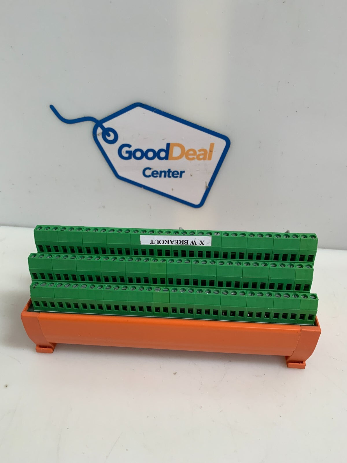 ENTRELEC 100 PIN TERMINAL BLOCK0