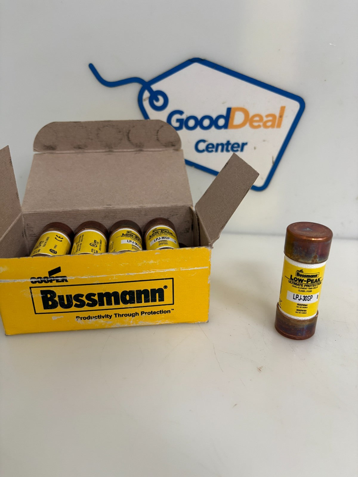 COOPER BUSSMAN LPJ-30SP FUSE LOW PEAK BOX OF 10