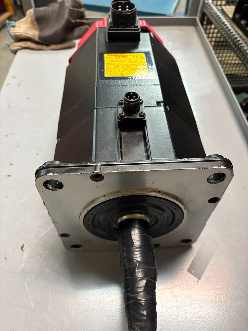 FANUC AC SERVO MOTOR 12/3000 A06B-0143-B6750
