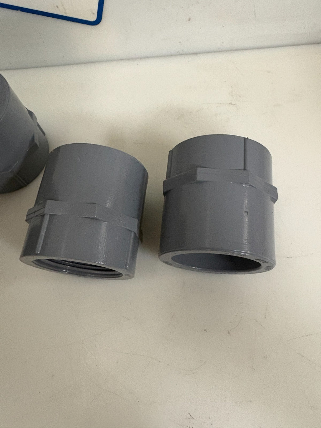 LOT OF 4 IPEX 1 1/2 FEMALE ADAPTER CPVC SCH80 SXFPT2