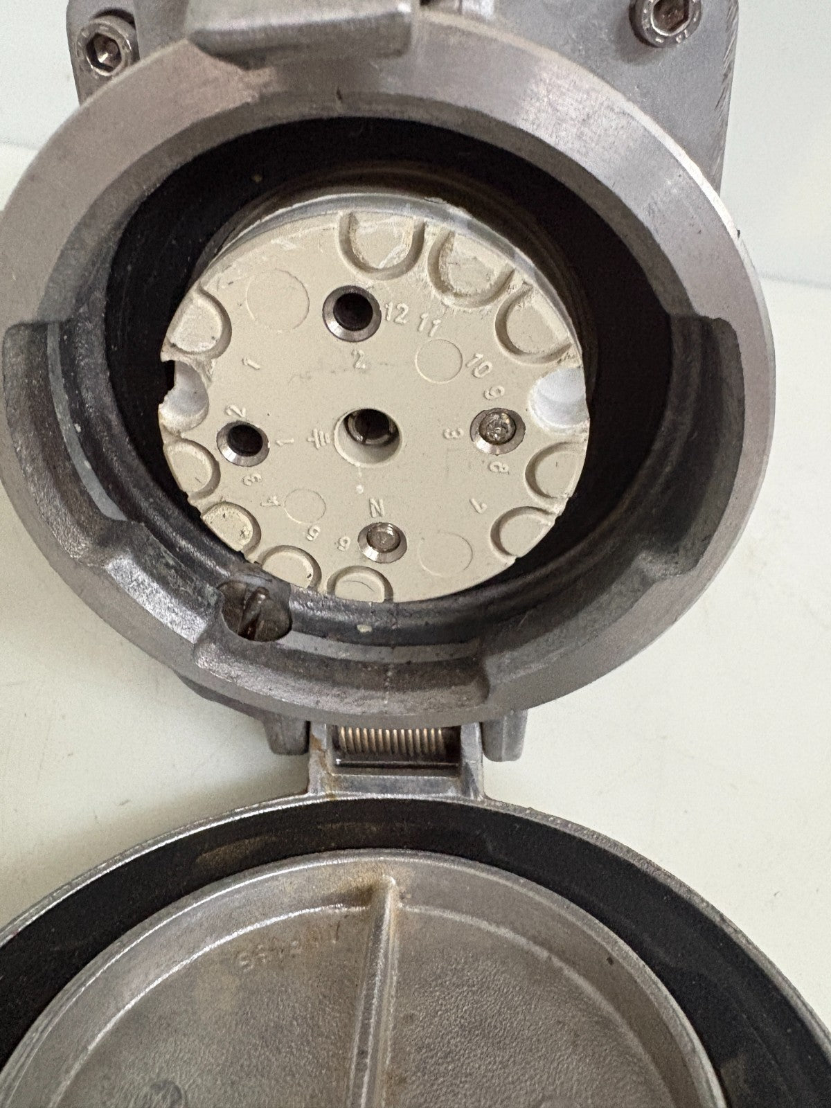 MARECHAL RECEPTACLE SA MELTRIC 26-20072-34