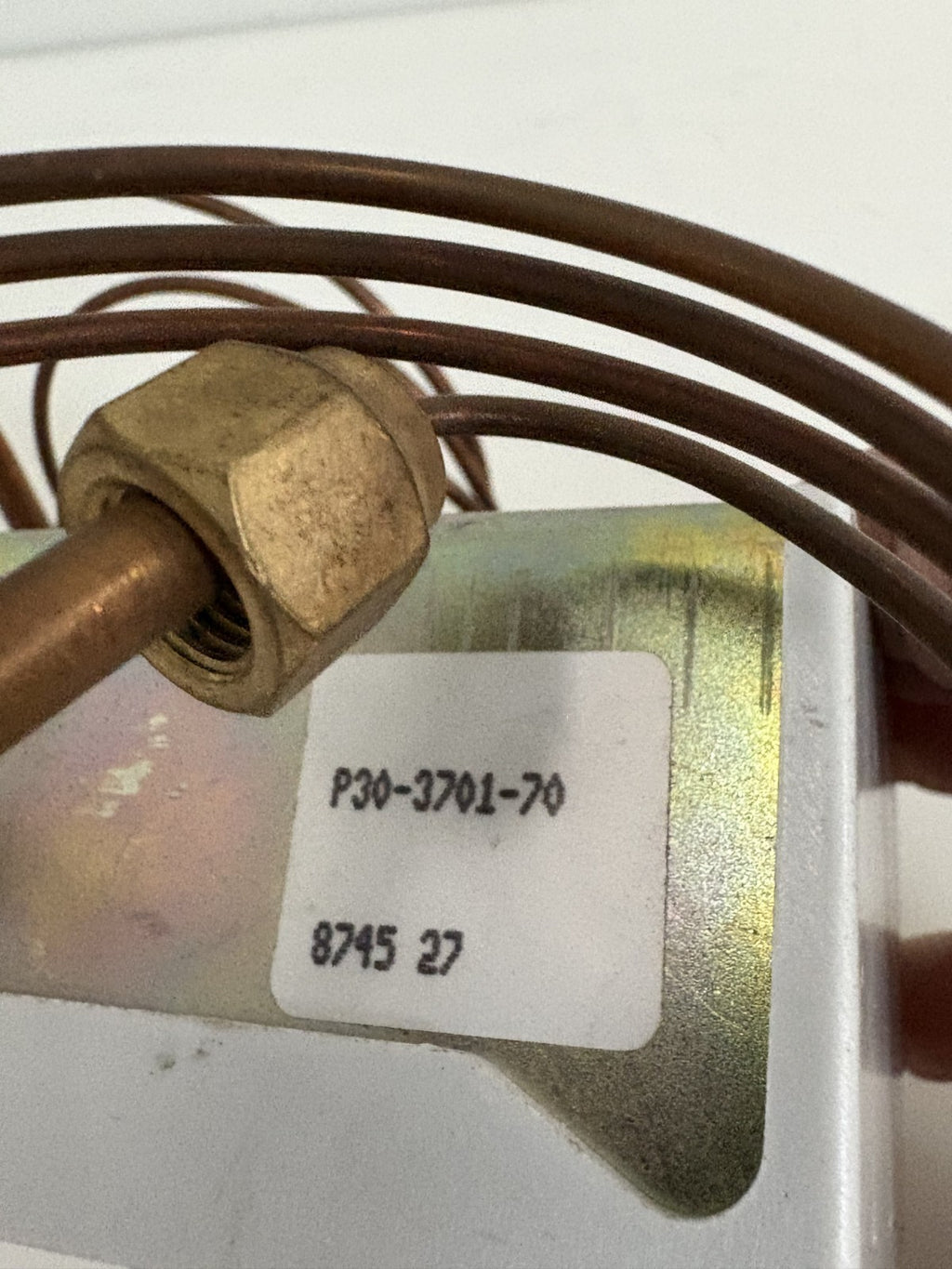 JOHNSON CONTROLS TEMPERATURE CONTROLLER A36AHA-58