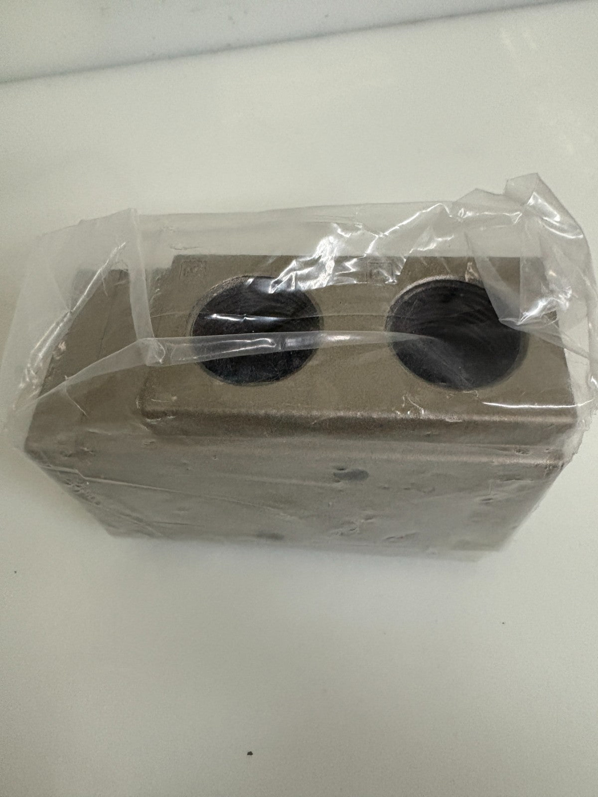SMC AIR OPERATED POWER VALVE EVEX 3320-04F