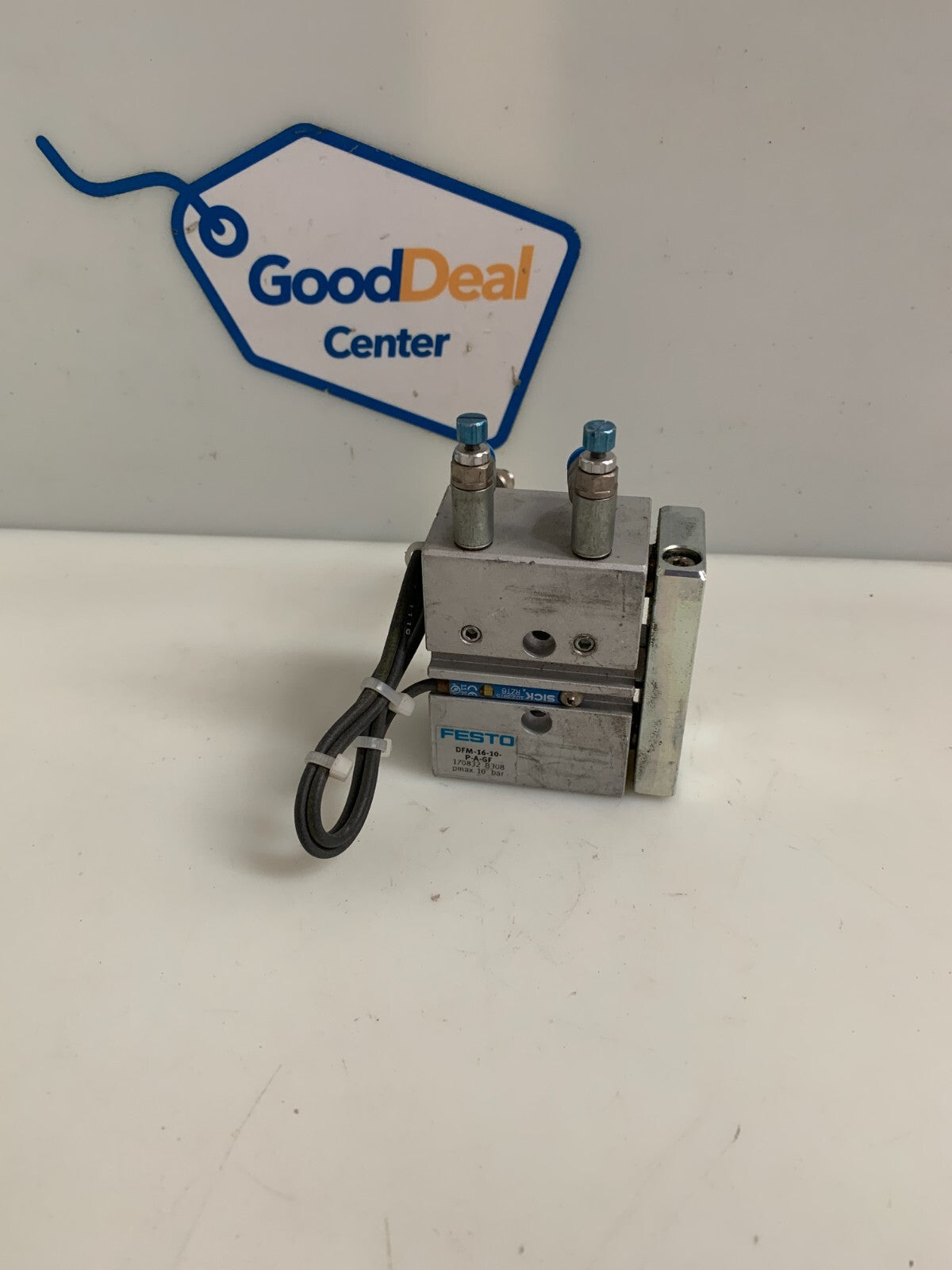 LOT OF 2FESTO GUIDED ACTUATOR 170832 DFM-16-10-P-A-GF ONE W/VALVES & SICK SENSOR