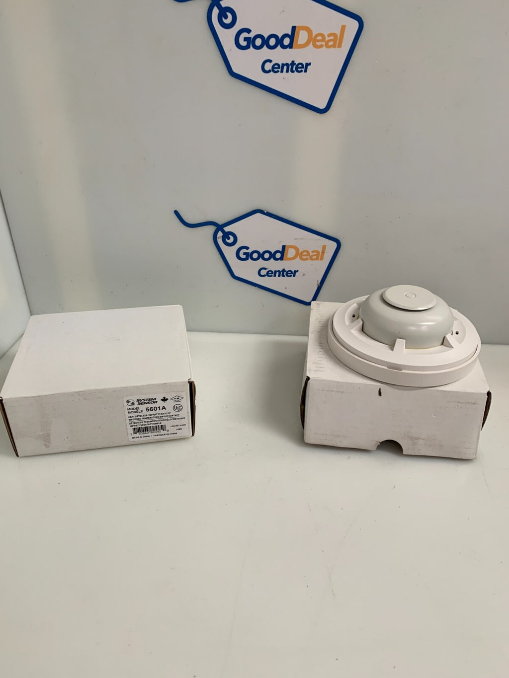 LOT OF 2 SYSTEM SENSOR HEAT DETECTOR 5601A