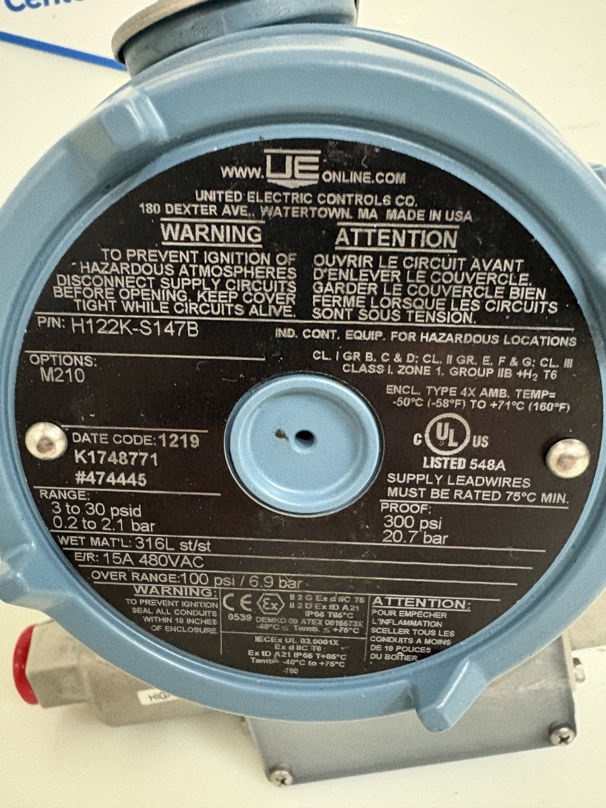 UNITED ELECTRIC CONTROLS ADJUSTABLE PRESSURE SWITCH
