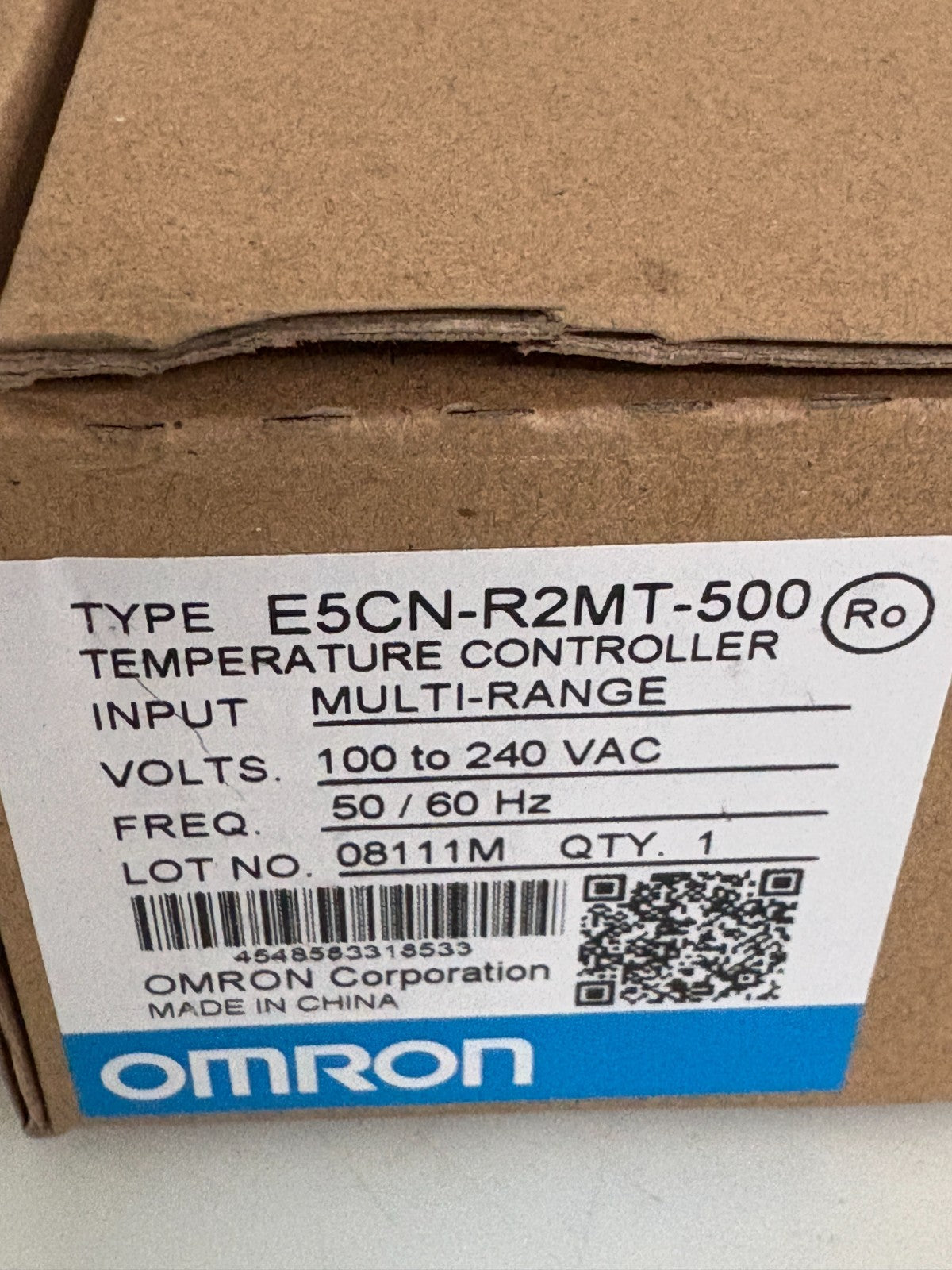 OMRON TEMPERATURE CONTROLLER E5CN-R2MT-500