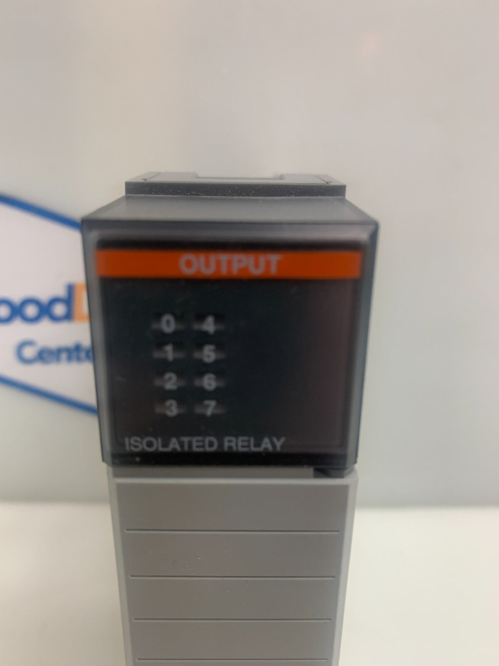 ALLEN BRADLEY  SLC 500  Output Module   1746-0X8