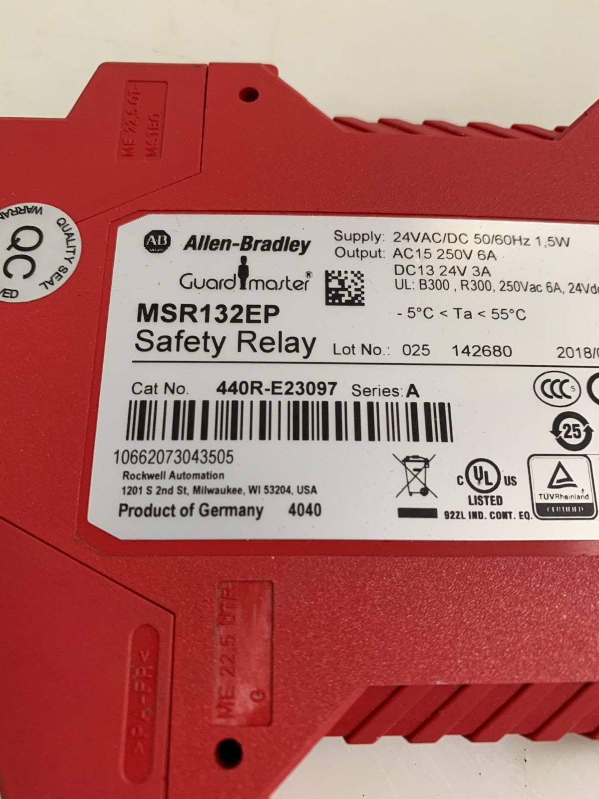 ALLEN BRADLEY GUARD MASTER SAFETY RELAY MSR132EP 440R-E 23057 SER A3
