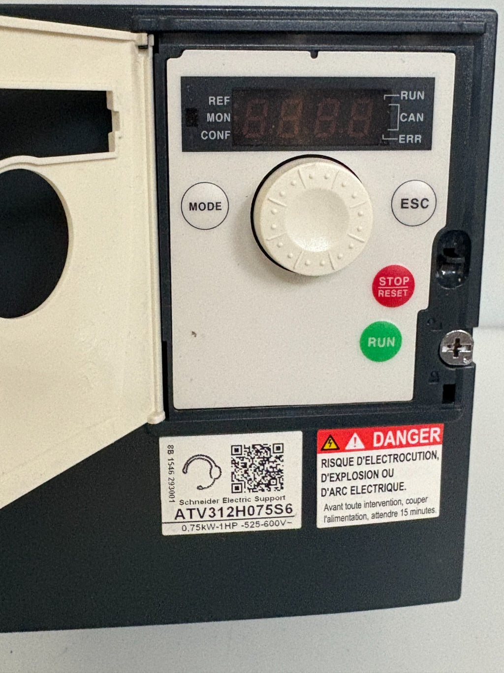SCHNEIDER ALTIVAR 1HP AC SPEED DRIVE ATV312H07556