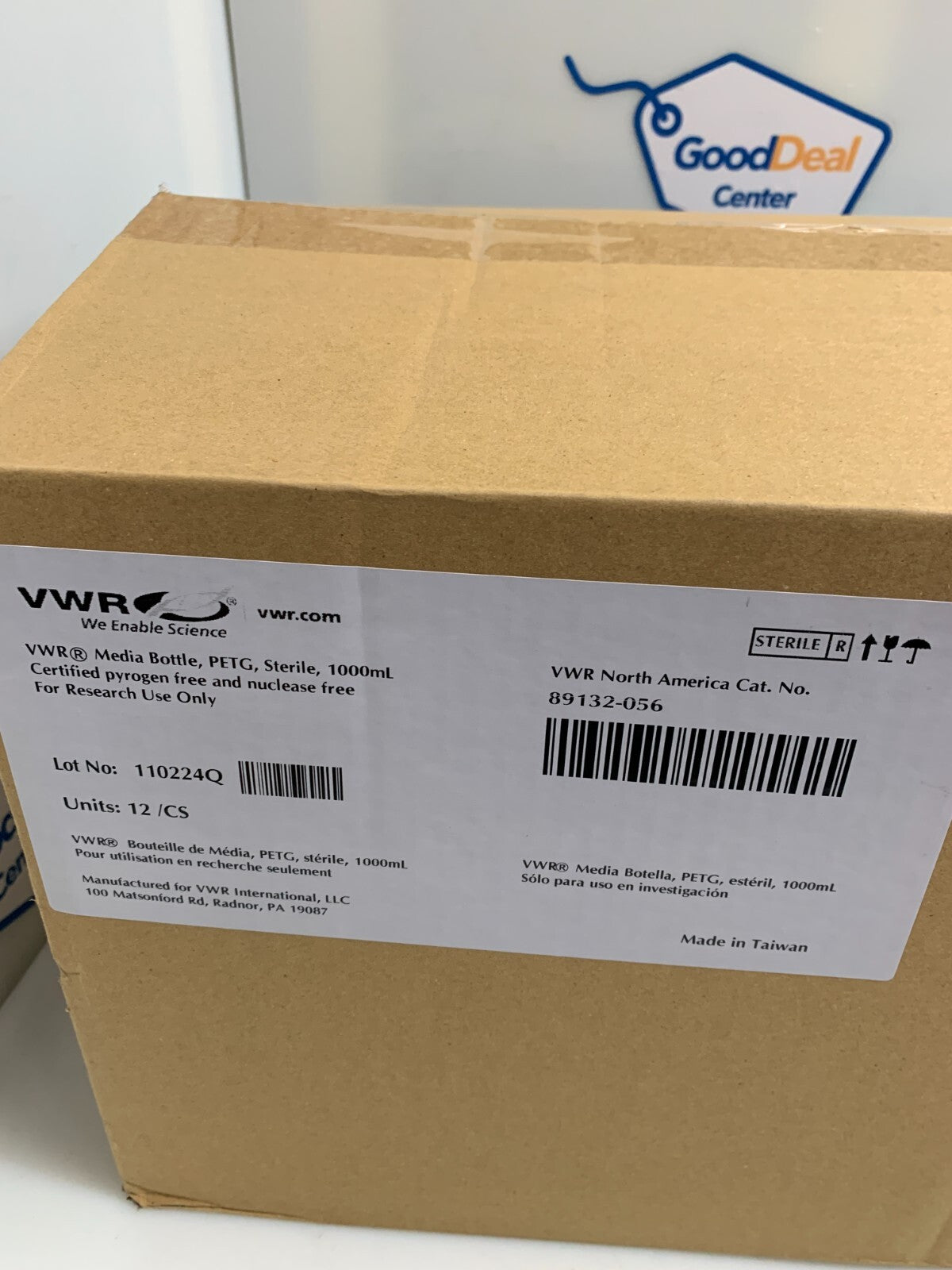 VWR Media Bottles Square PETG Sterile 1000ml 12 bottles/case 89132-056