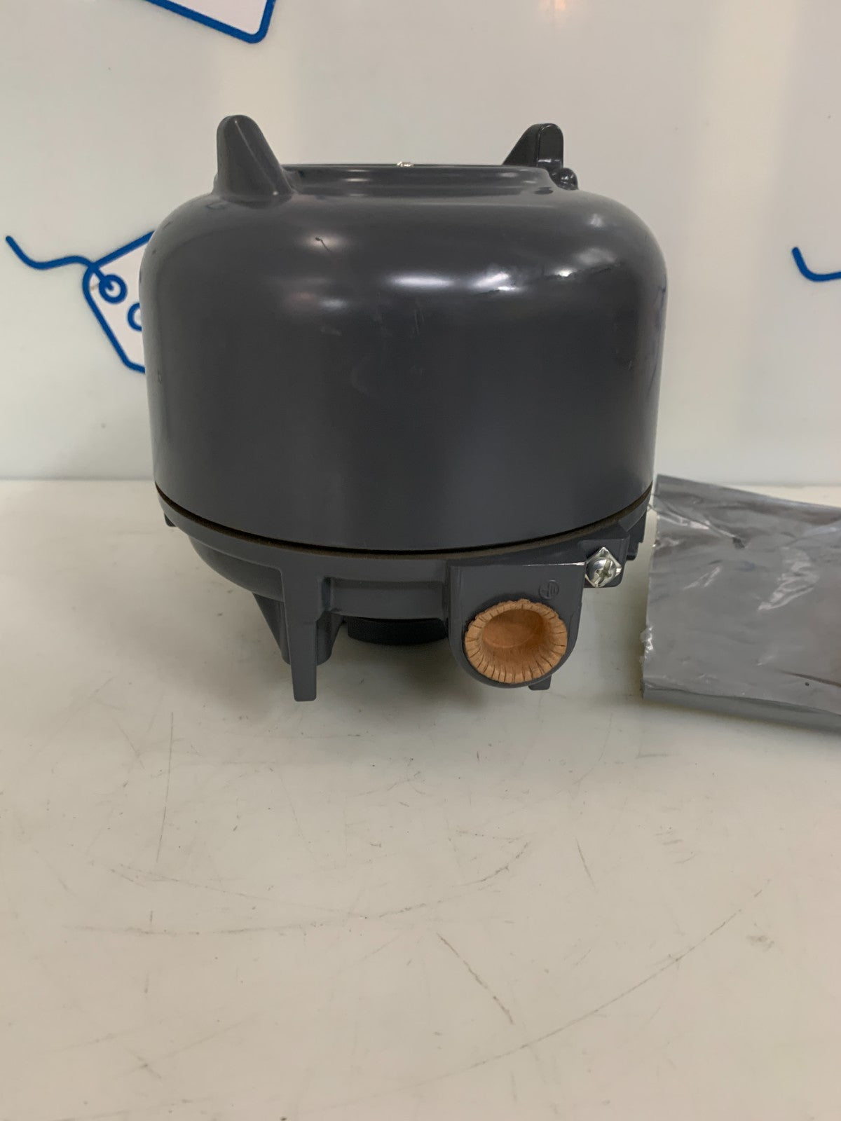 FISHER TYPE 546 ELECTRO PNEUMATIC TRANSDUCER