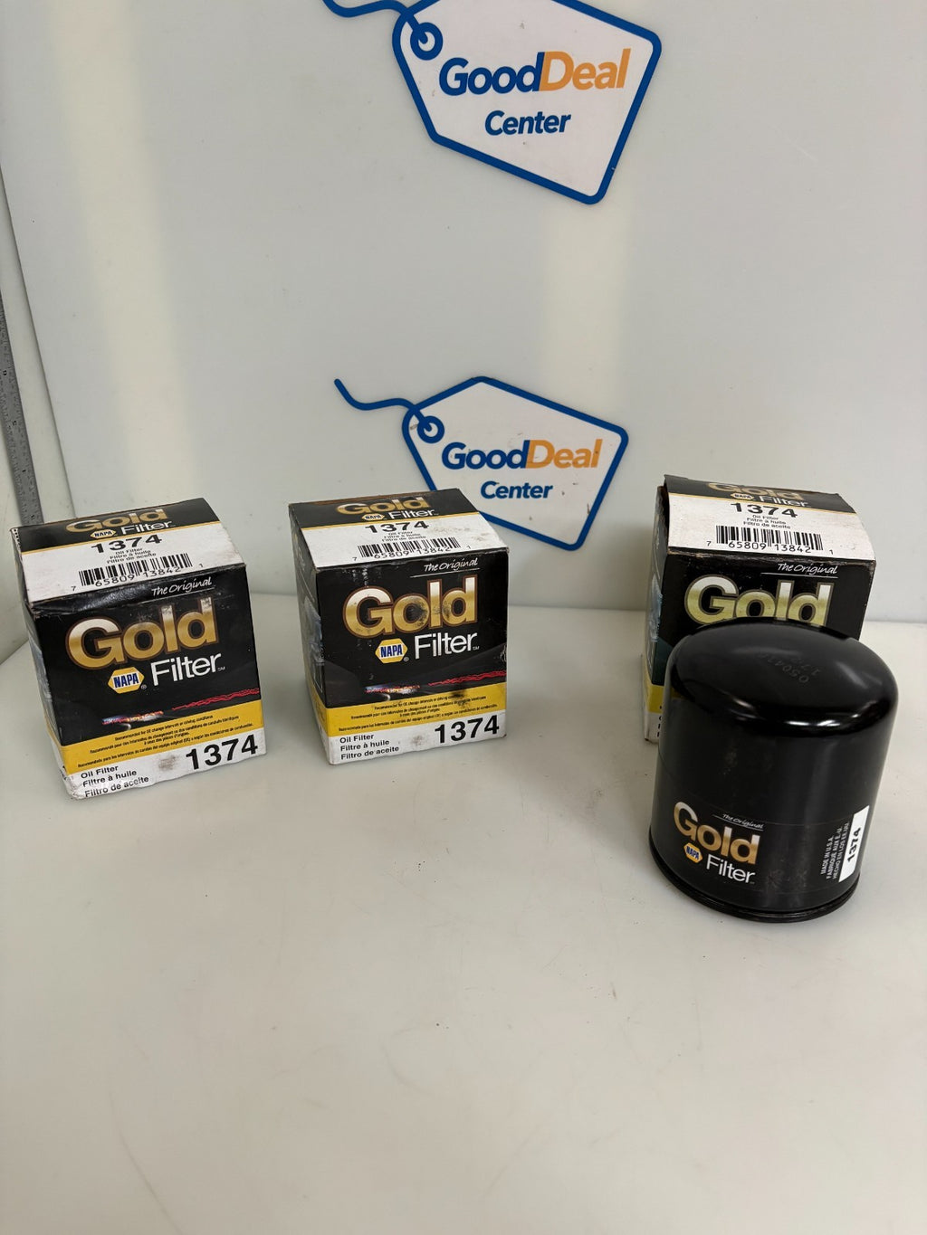 LOT OF 3 NAPA GOLD FILTER OIL FILTER #1374