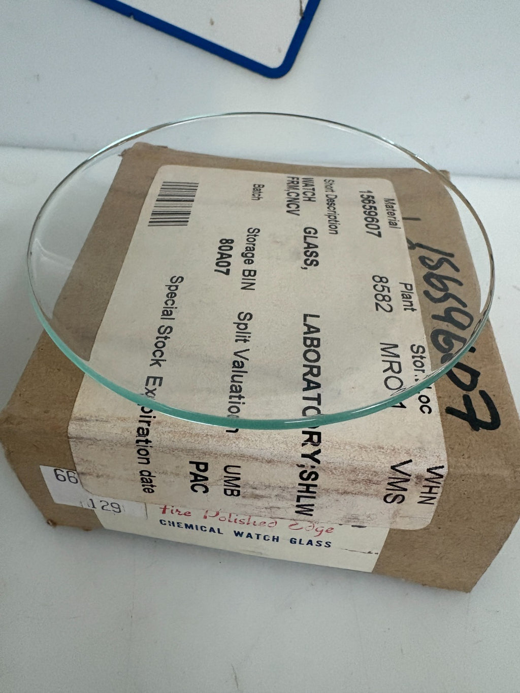 FIRE POLISHED EDGE 3 1/2 CHEMICAL WATCH GLASS BOX OF 121