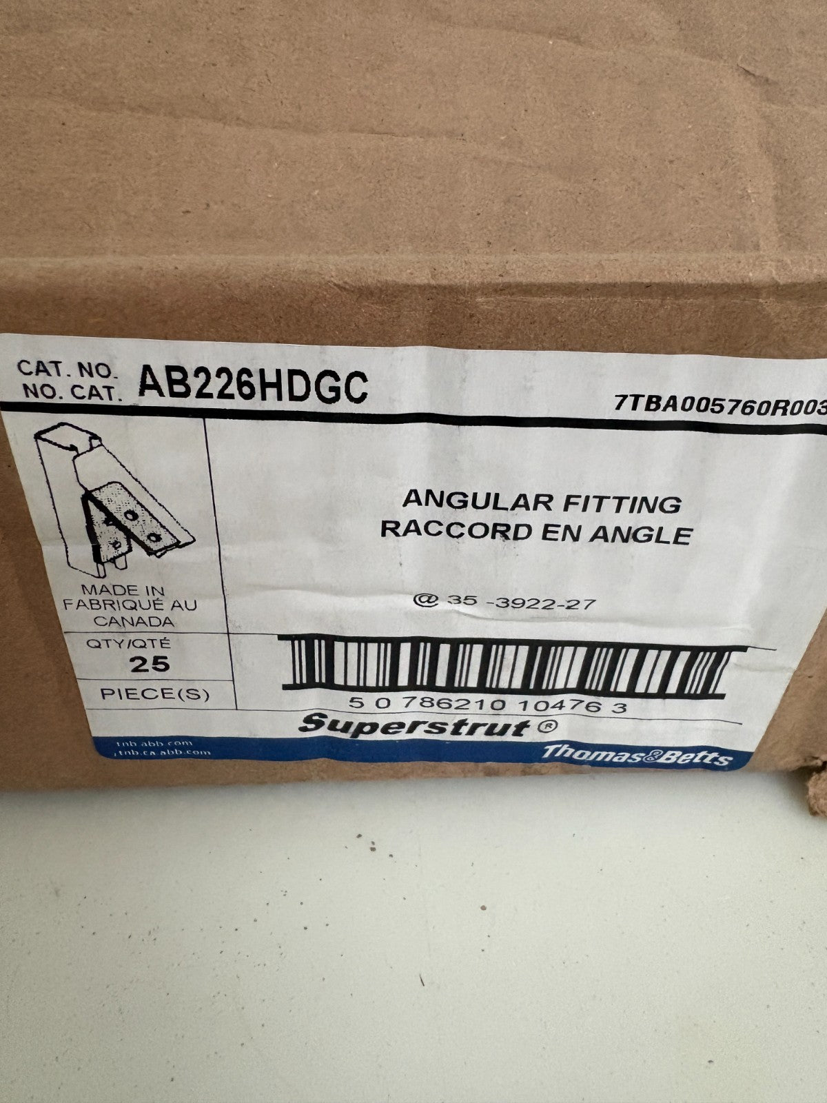 ABB THOMAS & BETTS SUPERSTRUT ANGULAR FITTING AB226HDGC 25 PER BOX2