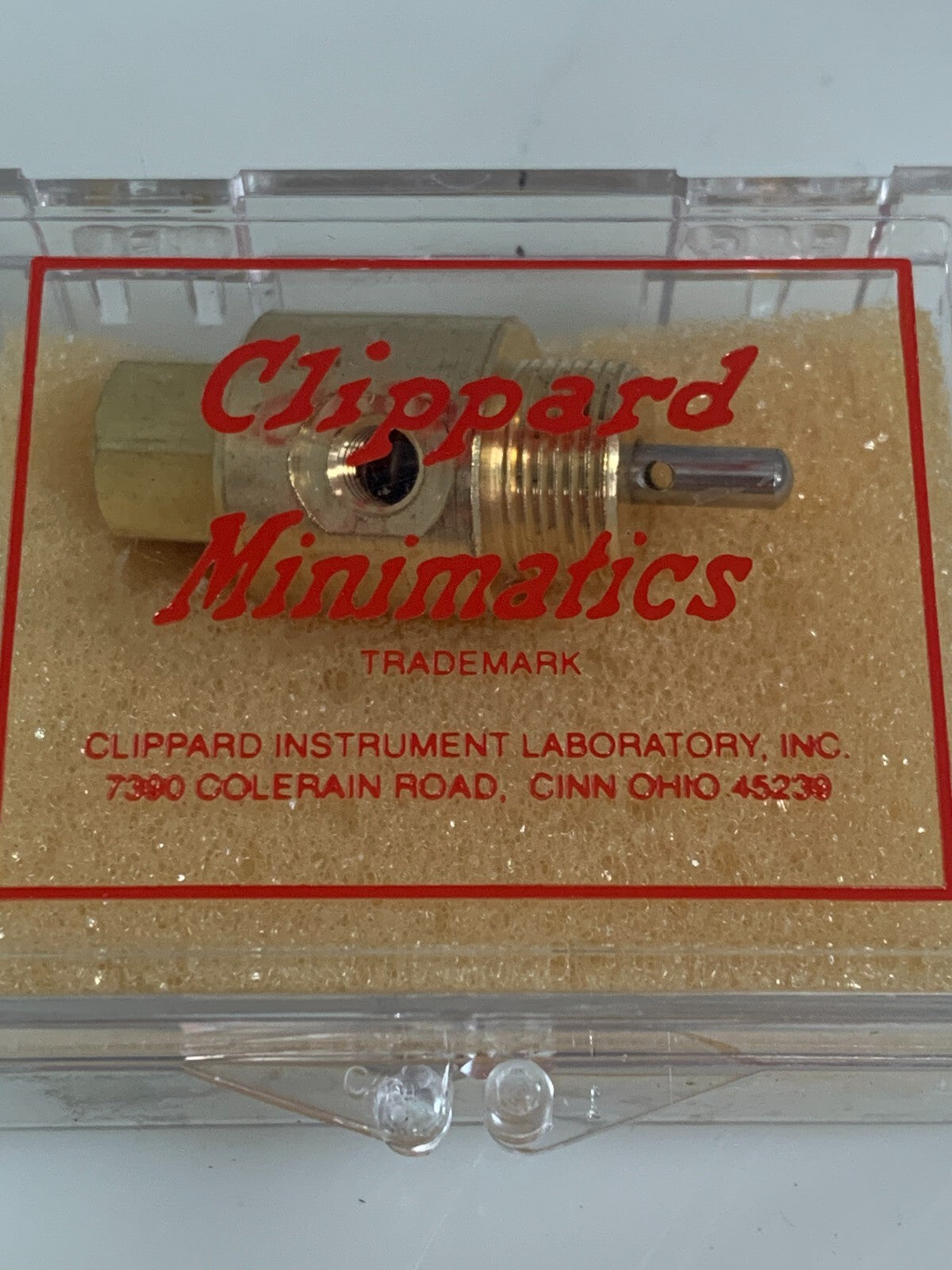 CLIPPARD NUMATICS MAV-3 STEM VALVE PRESSURE 300PSI2
