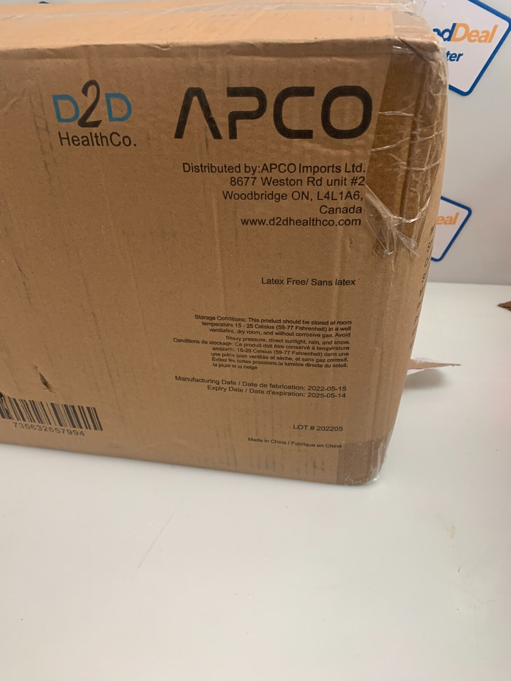Box of 100 D2D Health Co APCO Disposable Isolation Gowns GWNPP25G