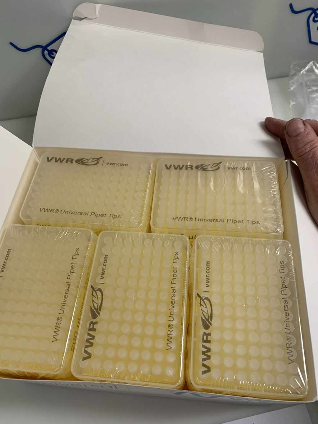 VWR INTERNATIONAL PIPET TIPS 76322-150 EUR#732-3634  10 RACK 10X96 PER BOX