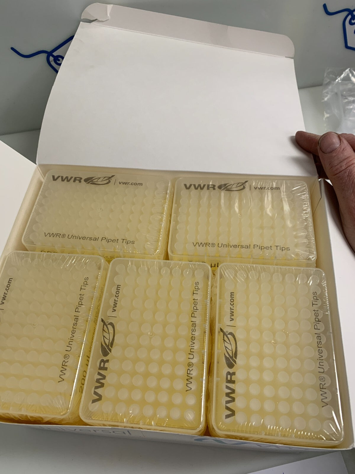 VWR INTERNATIONAL PIPET TIPS 76322-150 EUR#732-3634  10 RACK 10X96 PER BOX