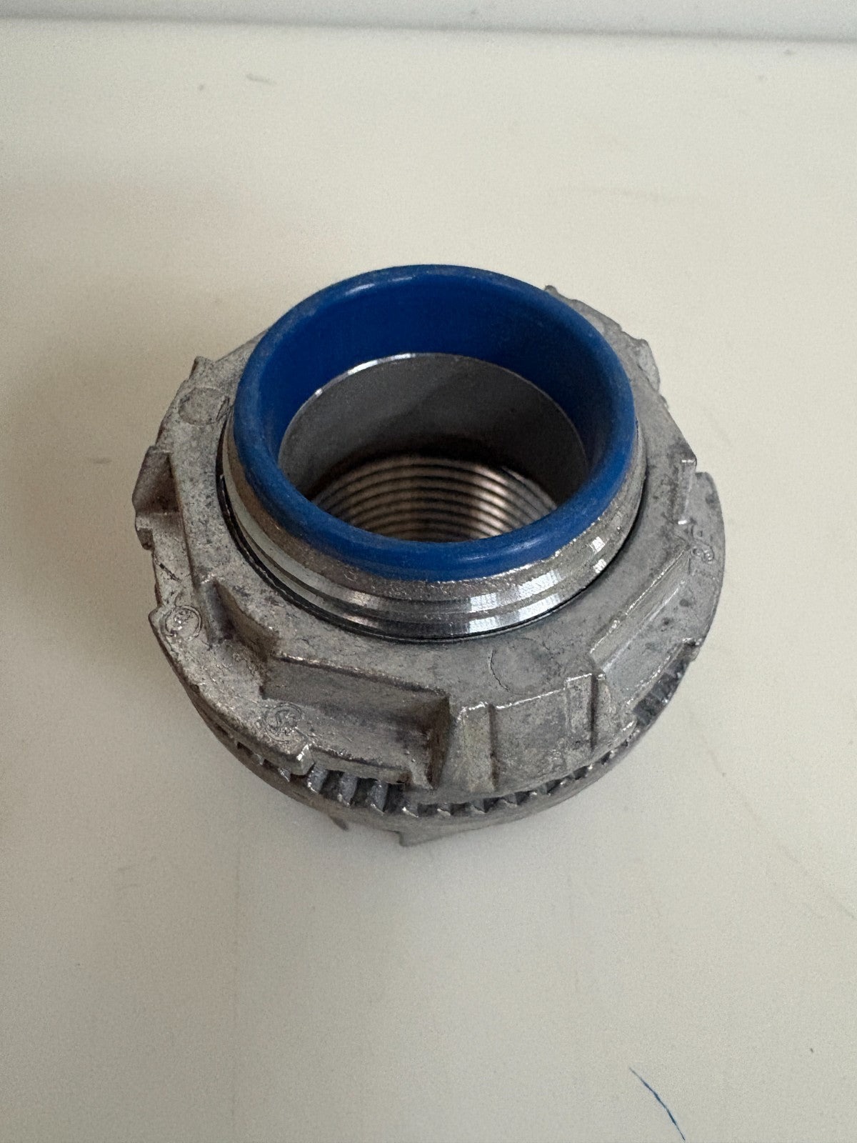 ABB THOMAS & BETTS 1" T & B HUB #H100-TB 5 IN BOX1
