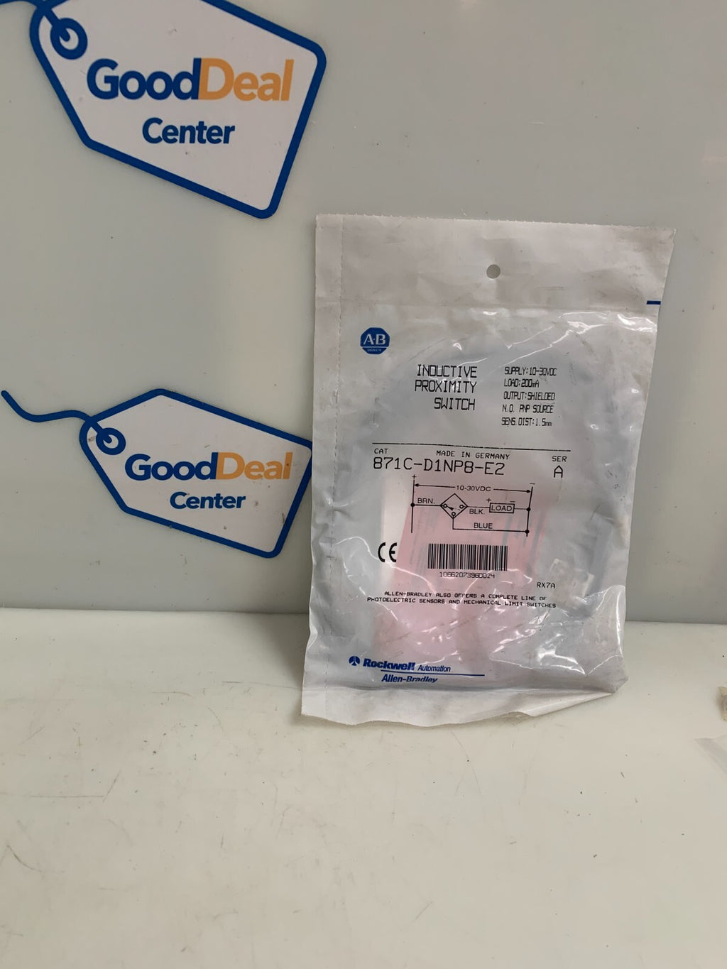 ALLEN BRADLEY INDUCTIVE PROXIMITY SWITCH 871C-D1NP8-E2 SER A0