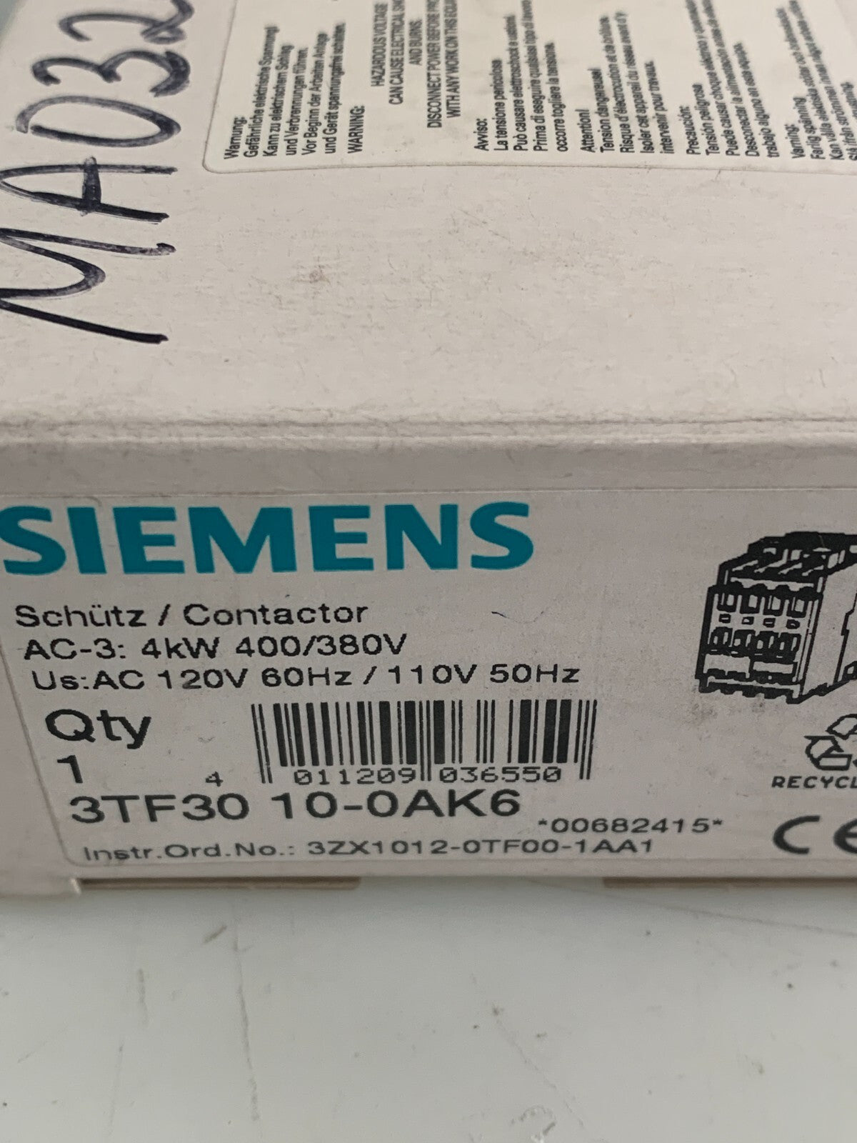 SIEMENS AC-3 4KW 400/380V CONTACTOR 3TF30 10-OAK6