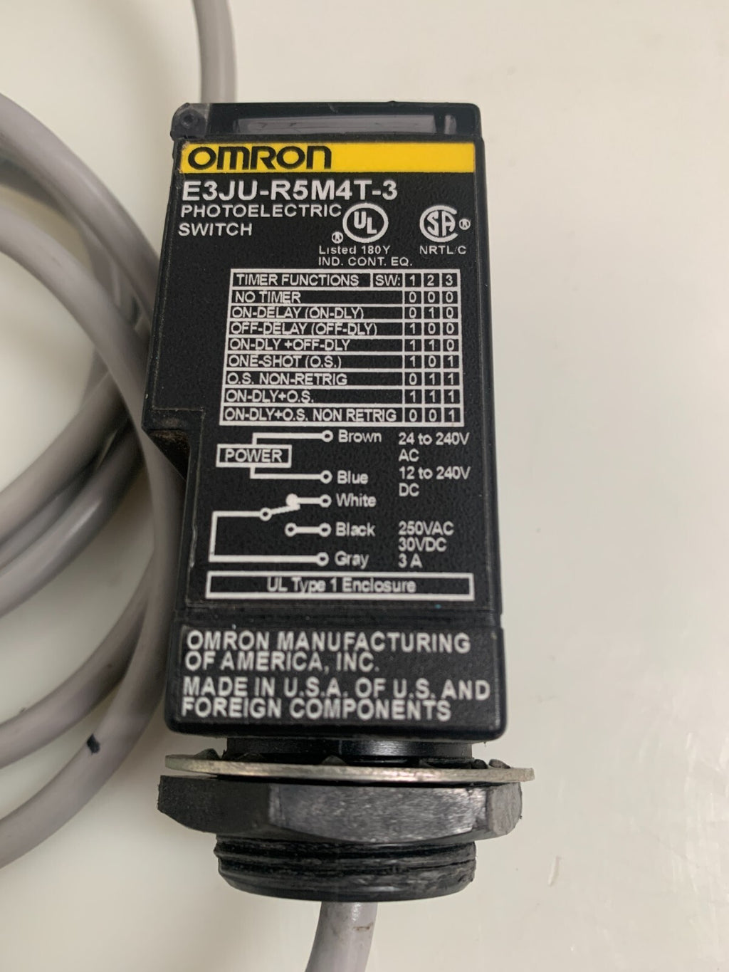 OMRON PHOTOELECTRIC SWITCH E3JU-R5M4T-3