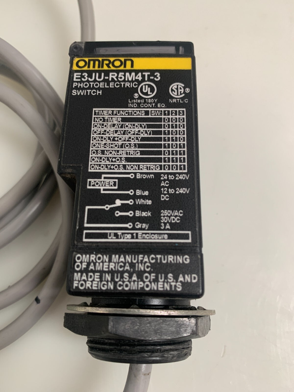 OMRON PHOTOELECTRIC SWITCH E3JU-R5M4T-3