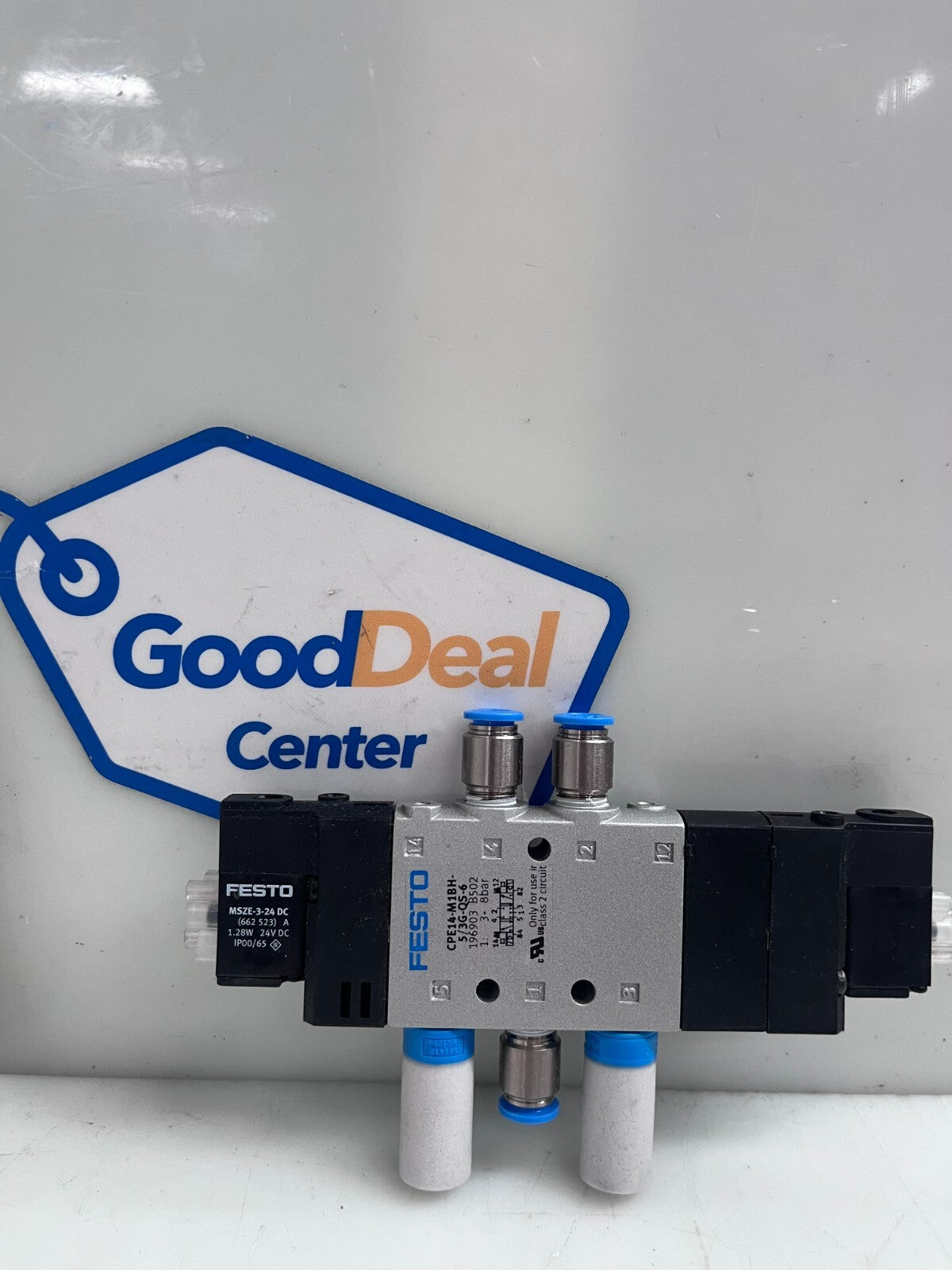 FESTO CPE14-M1BH-5/3G-QS-6  Solenoid Valve 196903