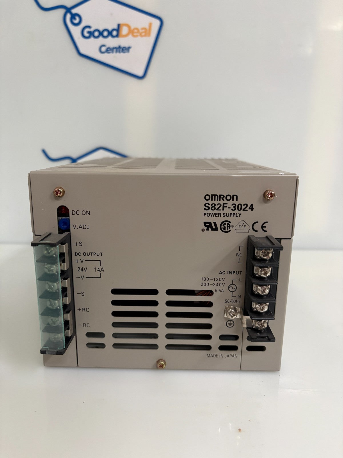 OMRON 24 VDC 14A INDUSTRIAL POWER SUPPLY S82F-3024