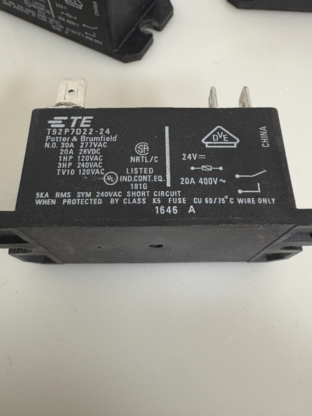 LOT OF 5 TE CONNECTIVITY 24V RELAY