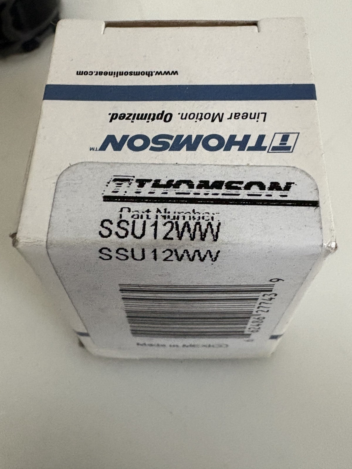 LOT OF 4  T THOMSON BALL BUSHING LINEAR CLOSED BEARING  2 SSU12   2  SSU12WW