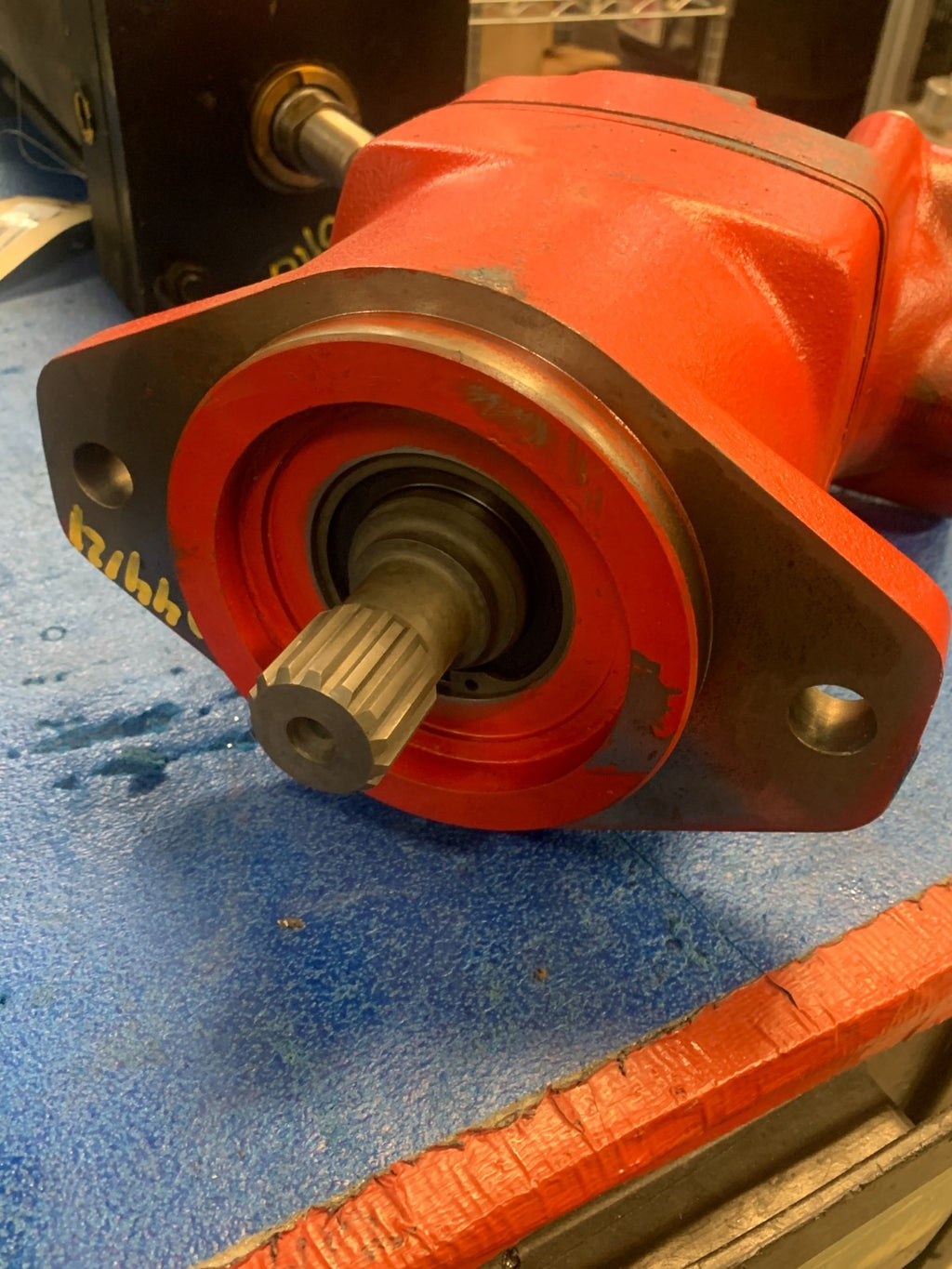 VOLVO HYDRAULIC MOTOR F11-58-M (U?) -SN-S