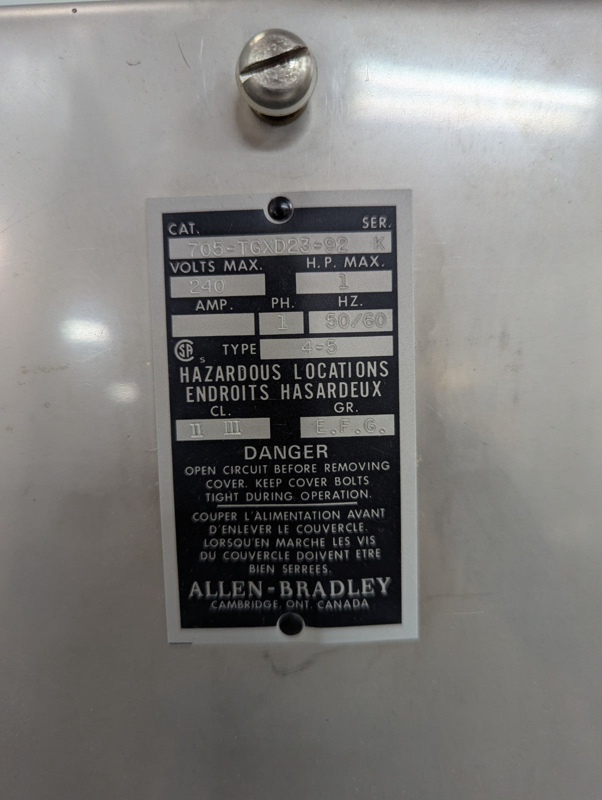 ALLEN BRADLEY REVERSING STARTER 705-TGXD23-921