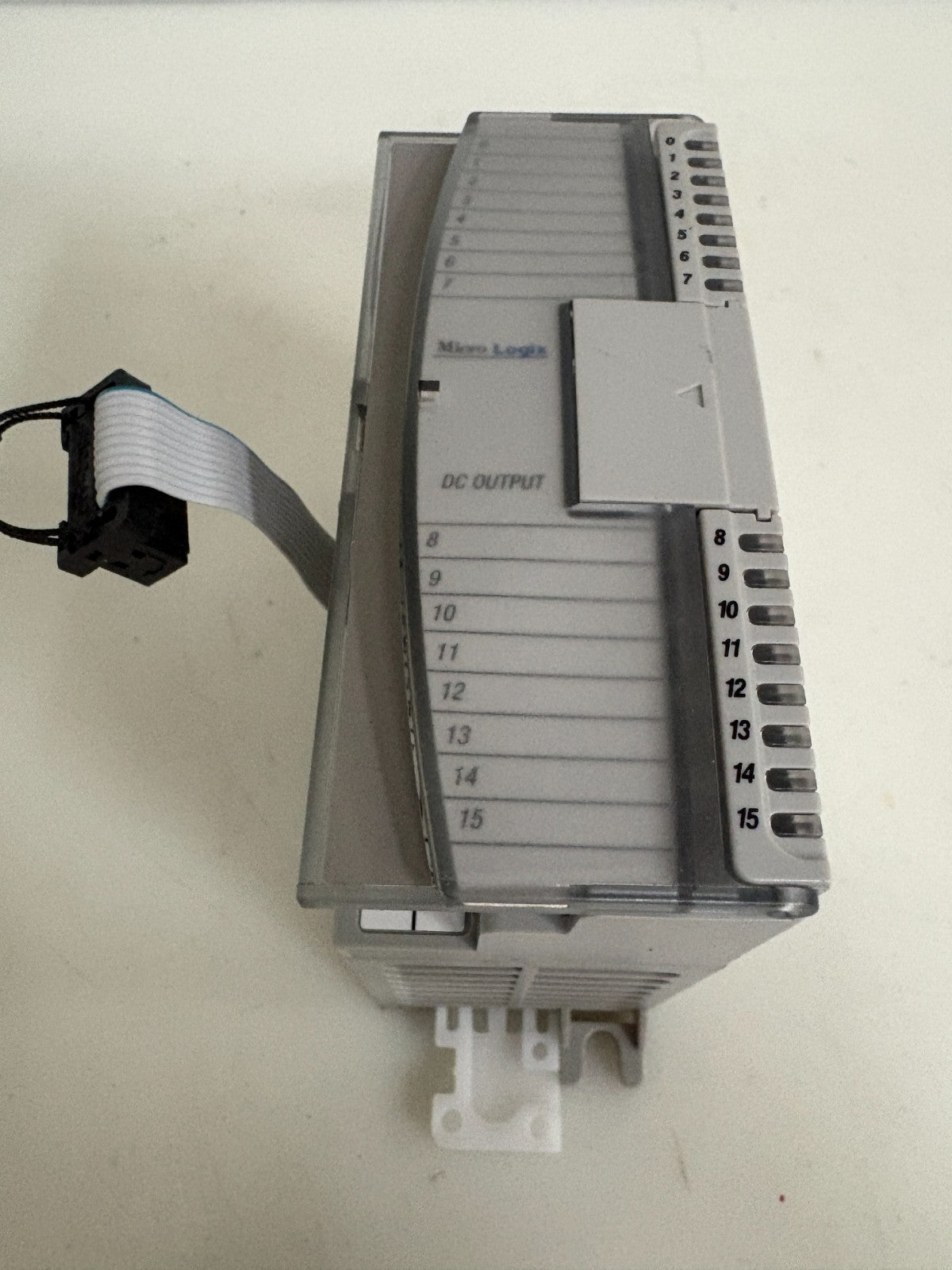 ALLEN BRADLEY MICROLOGIX 16 PT 24VDC SOURCE OUTPUT #1762-OB16 SER A REV B