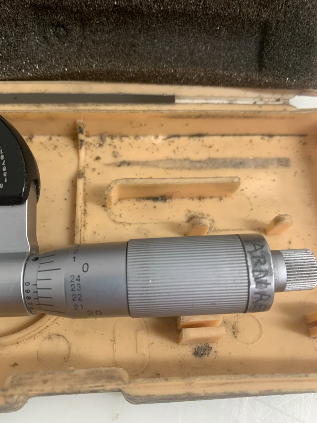 MITUTOYO   OD Micrometer   102-124  (Missing adjustment handle)4