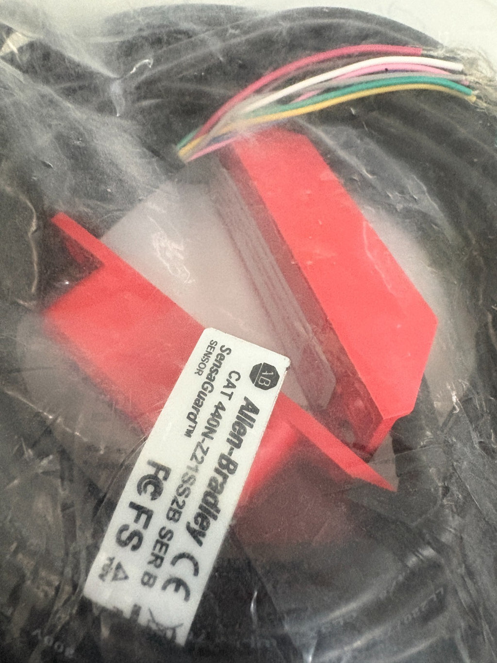 ALLEN BRADLEY SENSAGUARD NON CONTACT SWITCH 44ON-Z21SS2B3