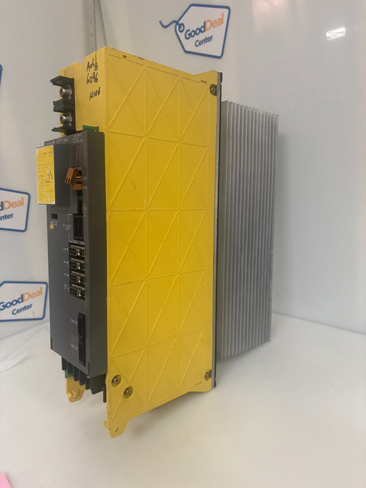 GE FANUC SERVO DRIVE AMPLIFIER A06B-6096-H106 3