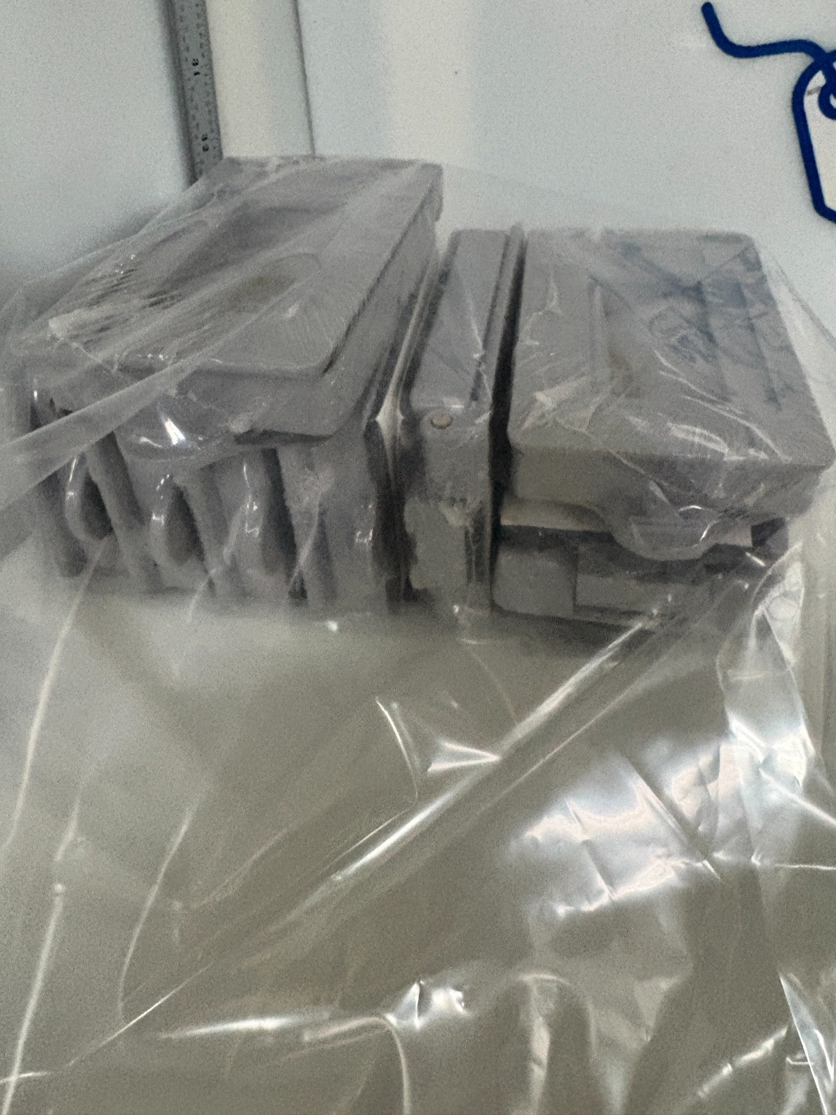 LOT OF 10 WEATHERPROOF GFCI COVER PLATE ROYAL R WGF 15103