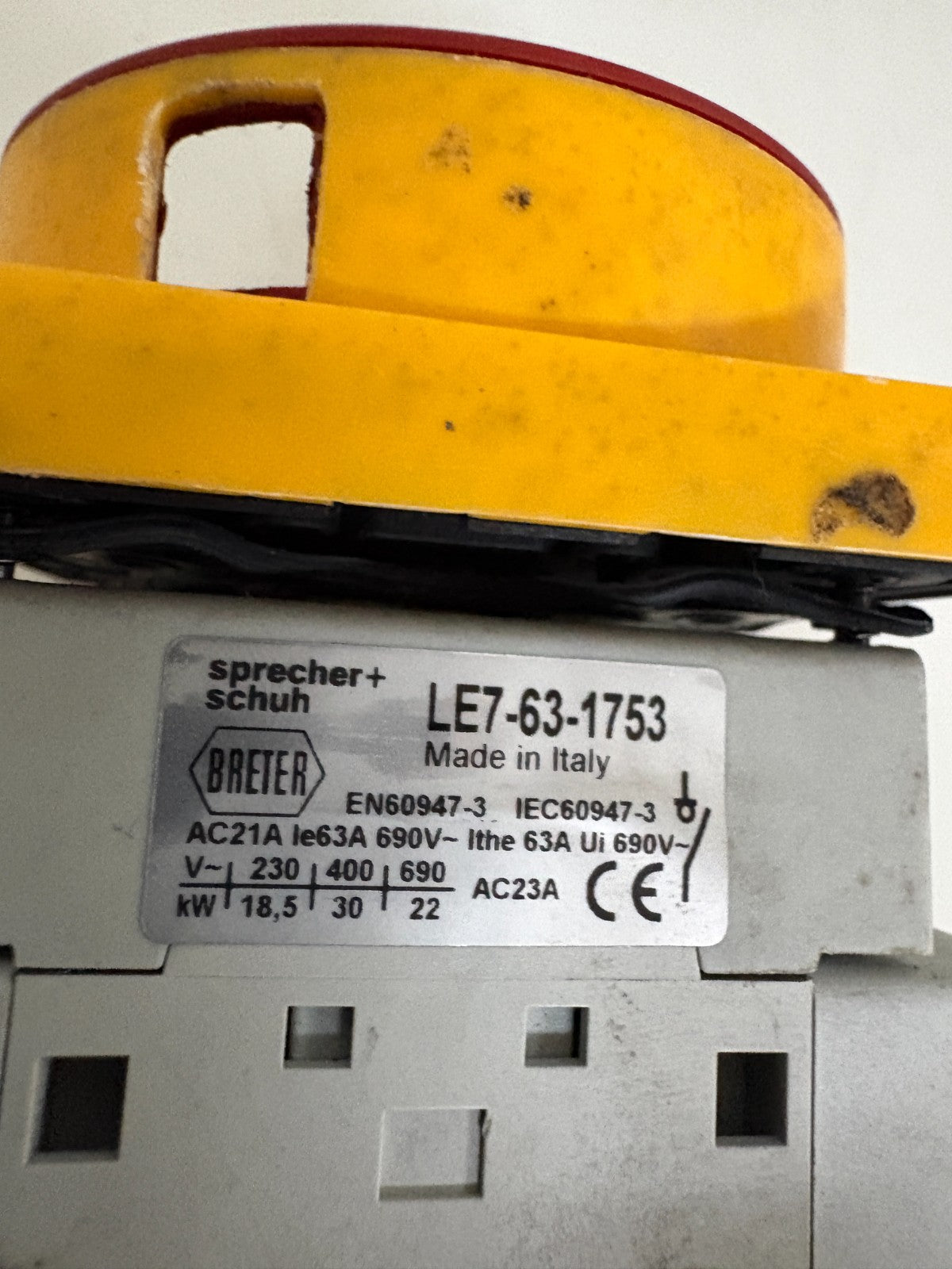 LOT OF 3 SPRECHER SCHUH LE7-63-1753 DISCONNECT SWITCH2