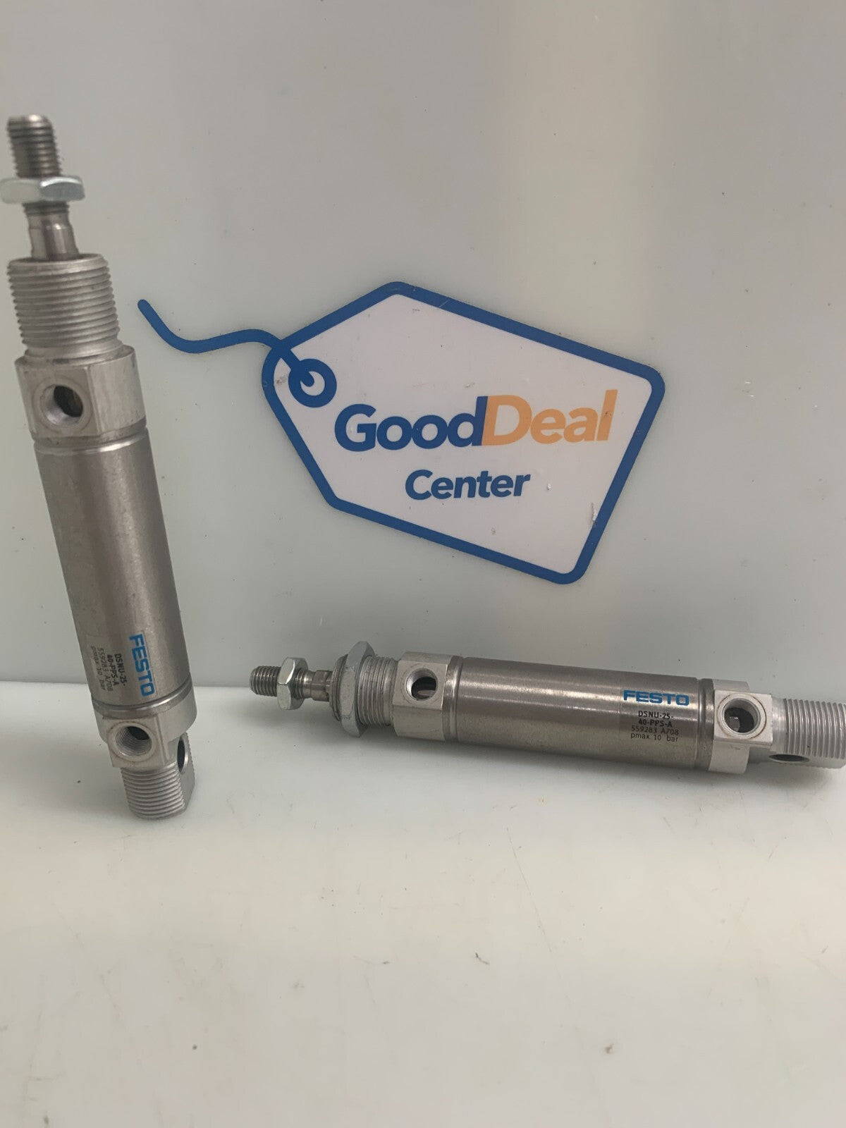 FESTO  DSNU-25-40-PPS-A  Pneumatic Cylinder  559283  (Lot of 2)