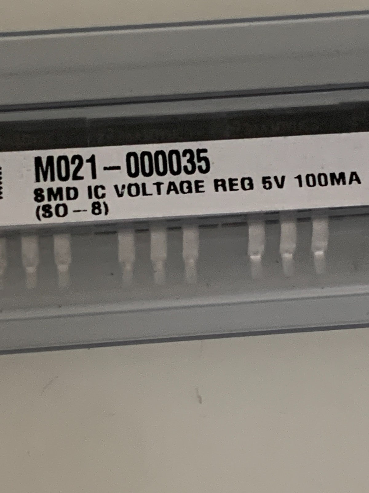 LOT OF 74 TEXAS INSTRUMENTS SEMI CONDUCTOR #LM340S-5.0/NOPB