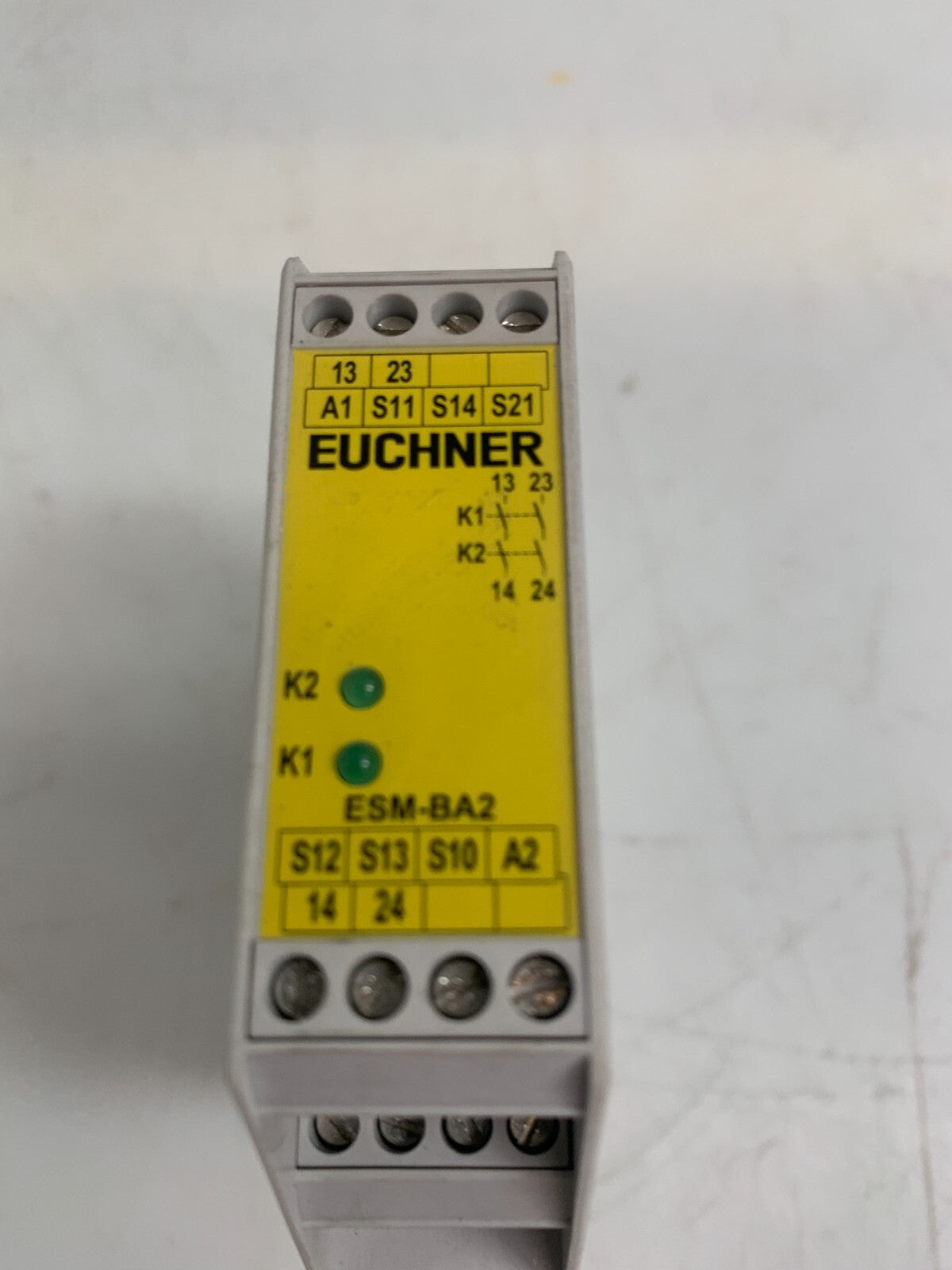 EUCHNER ESM-BA201  Safety Relay  085610