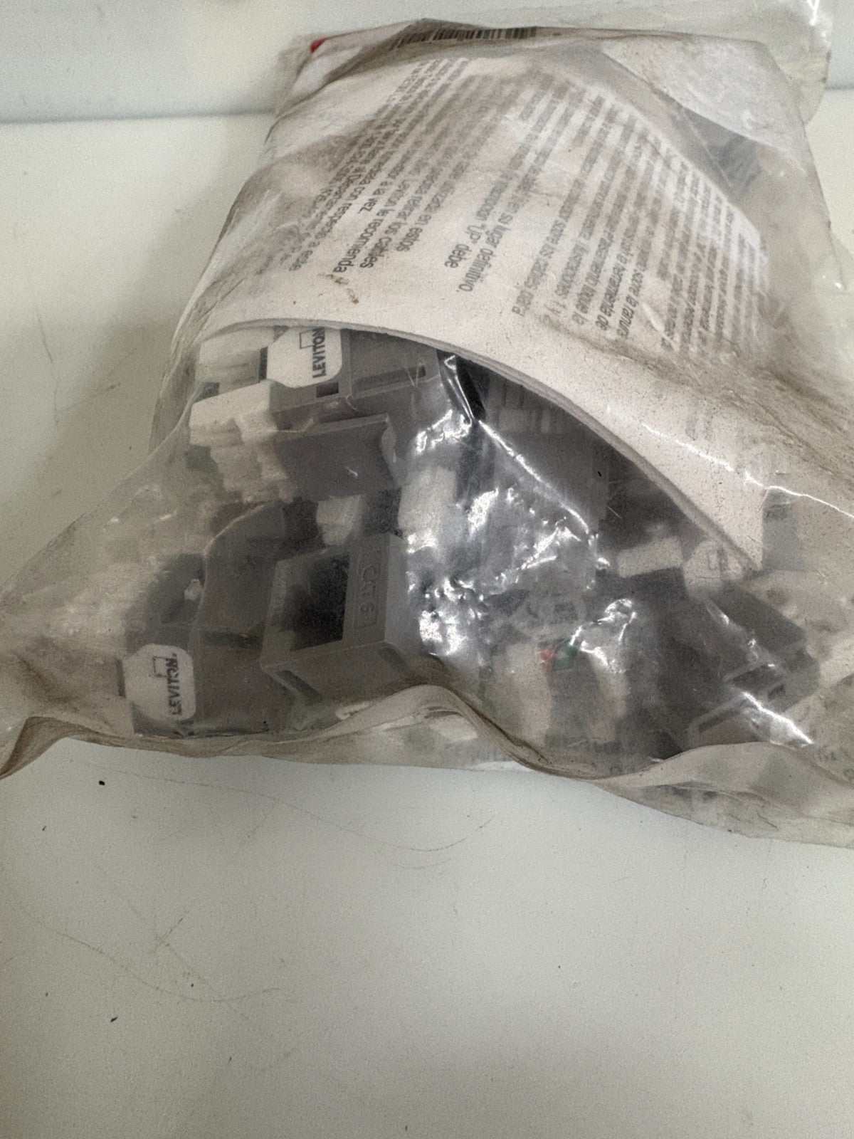 LEVITON EXTREME CAT 6 CONNECTOR 61110-BG6 BAG OF 252