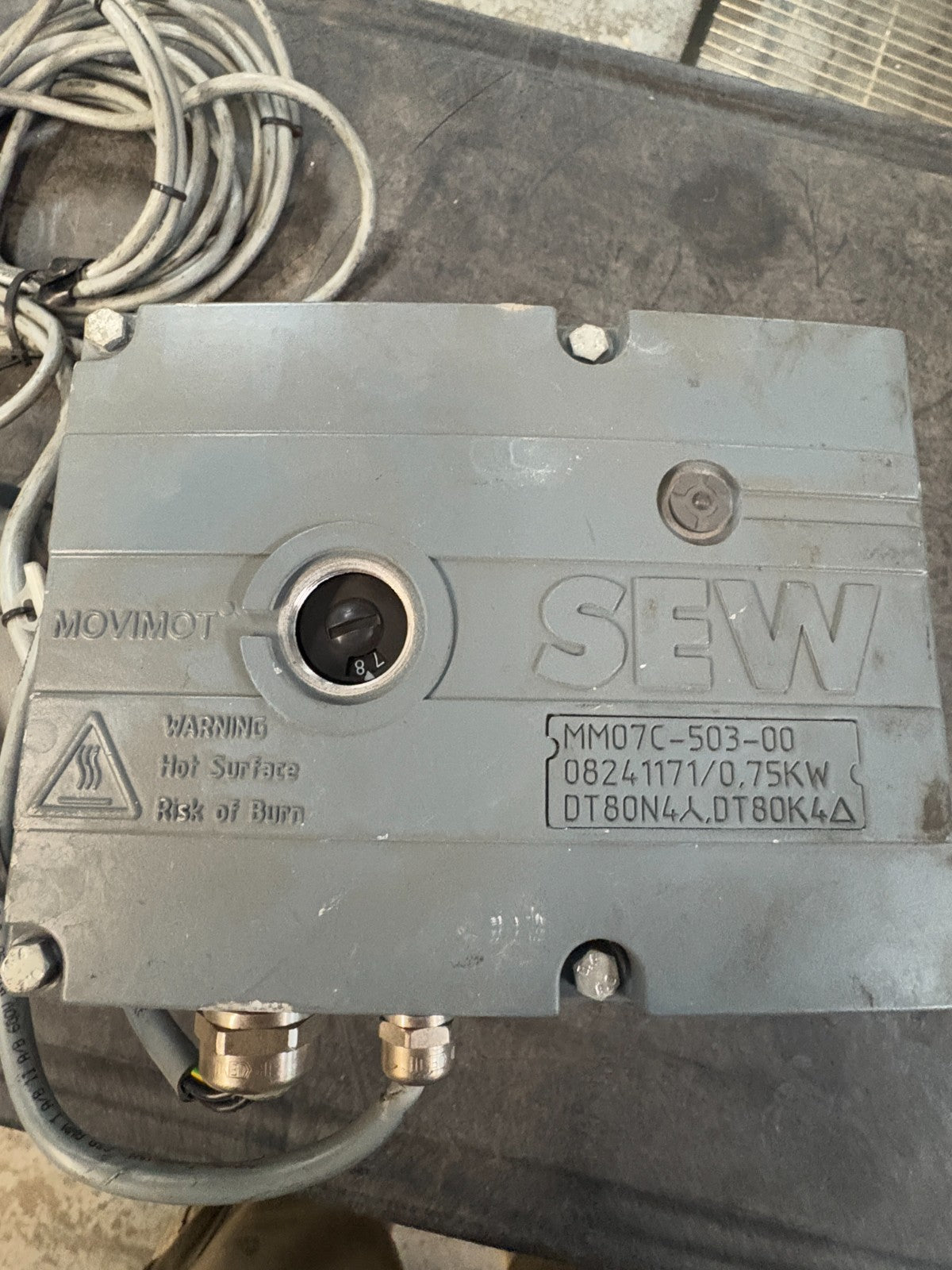 SEW EURODRIVE MOTOR RF17DT80K4/MM07/BW1