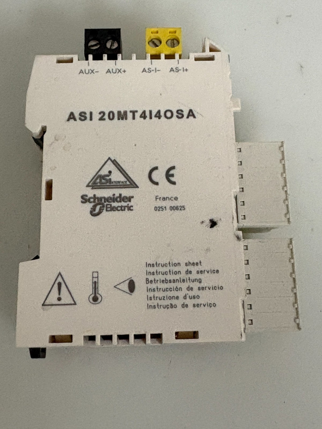 TELEMECANIQUE INTERFACE MODULAIRE ASI 20MTUI40SA2