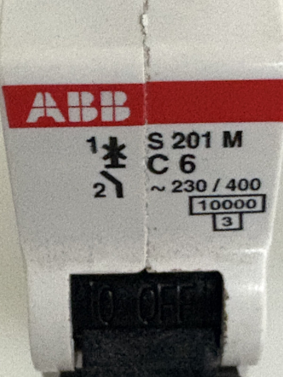LOT OF 4 ABB CIRCUIT BREAKER SZCA M C6 2CD S271 001 R0064